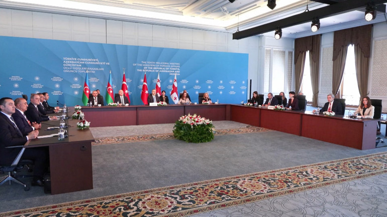 Dışişleri Bakanı Hakan Fidan: Ermenistan ile Azerbaycan arasında barış anlaşmasının bir an önce imzalanmasını temenni ediyoruz