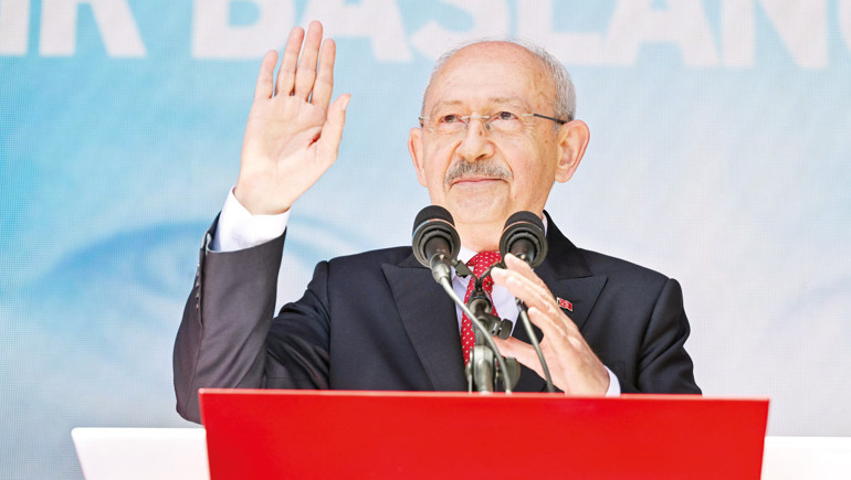 CHP’de kürsü krizi