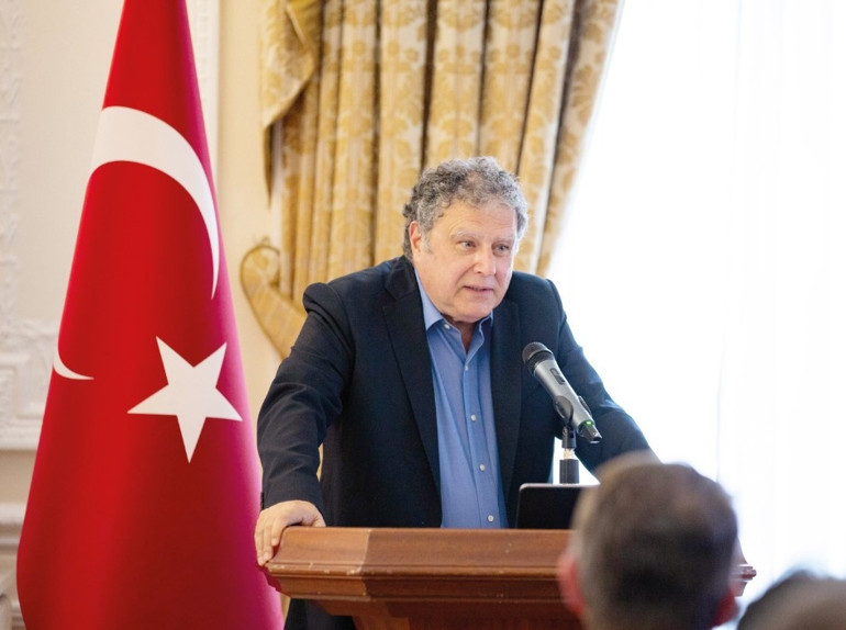 Londra’da buluştular