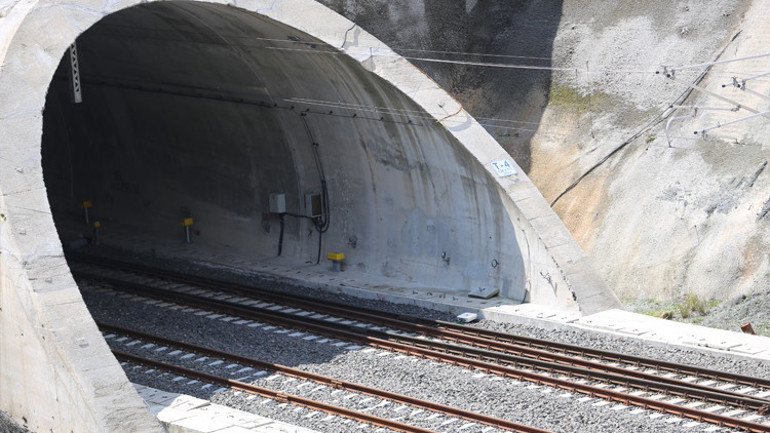 İstanbul-Ankara yüksek hızlı tren seferleri yarım saat kısalıyor