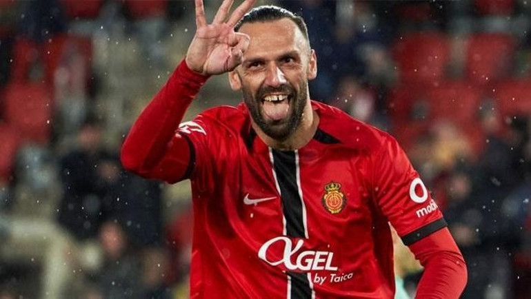 Aykut Kocaman ilk transferini yapıyor Rizespor ile görüşmeler başladı