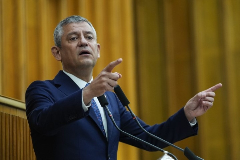  CHPde gözler PM toplantısında