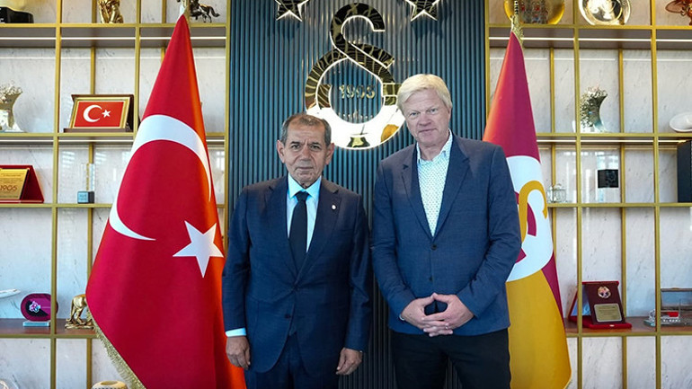  Galatasarayı daha yukarılara çekmek için bazı projeler üzerinde konuştuk