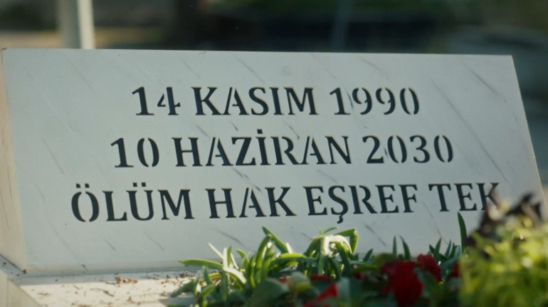 Ölüm hak, Eşref Tek