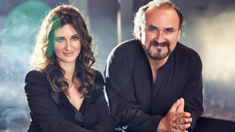 Modelden yeni şarkı sürprizi