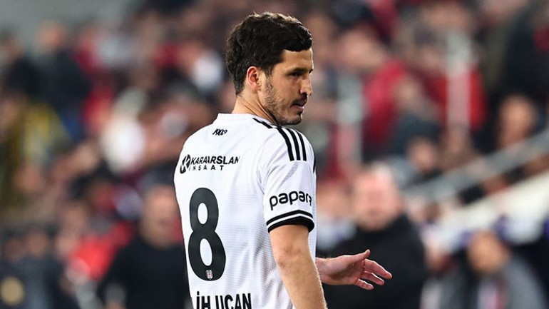 Beşiktaşta Salih Uçan için karar verildi
