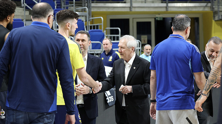 Aziz Yıldırımdan Fenerbahçe Bekoya ziyaret