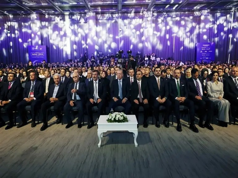Cumhurbaşkanı Erdoğan: Teknolojide elde ettiğimiz kazanımlar buzdağının sadece görünen yüzü