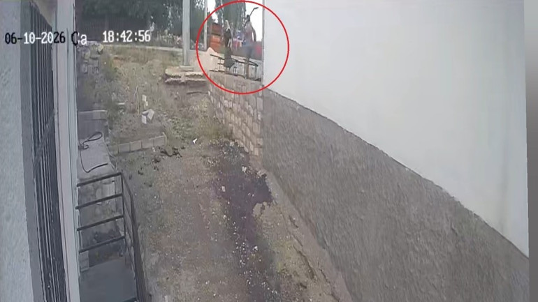 Diyarbakırda engelli rampası tartışması Kürekle saldırdı, 12 dikiş atıldı