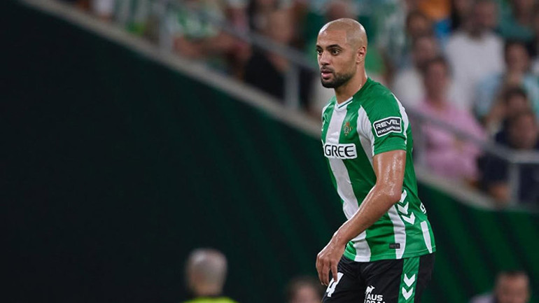 Fenerbahçede Amrabat belirsizliği