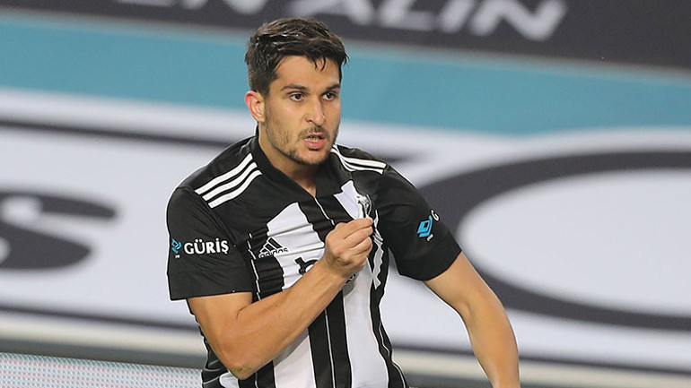 Beşiktaşta bir devir sona eriyor Necip Uysal için sürpriz karar