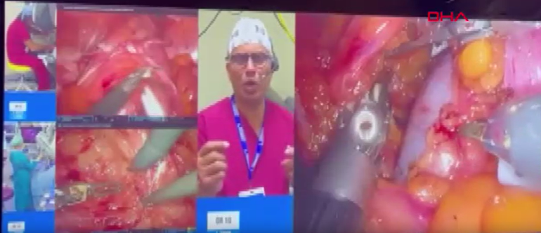 Binlerce kişi izledi Türk cerrahtan İngilterede robotik canlı ameliyat