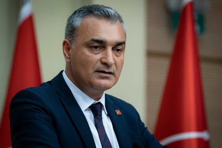 CHPde grup toplantısı bilmecesi çözüldü Kılıçdaroğlu ve Özel kanadından açıklamalar