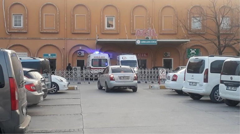 Mardin’de korkunç olay Maganda kurşunu evinin balkonunda oturan kadını öldürdü