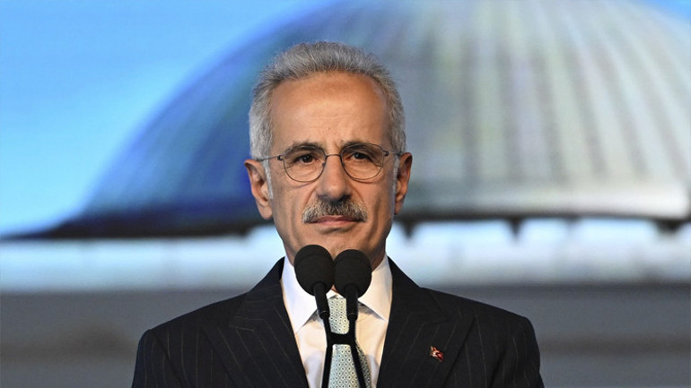 Bakan Uraloğlu: Ankarayı küresel diplomasinin en önemli gökyüzü kapılarından biri haline getiriyoruz