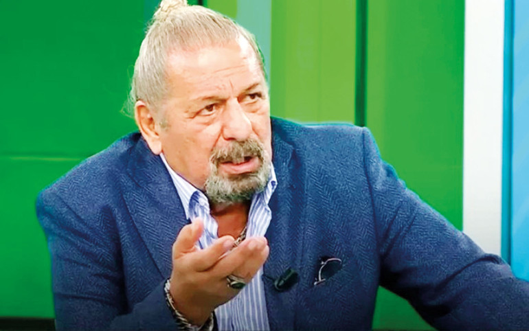 Murat Ongun’un aşırı aptal fitnesi
