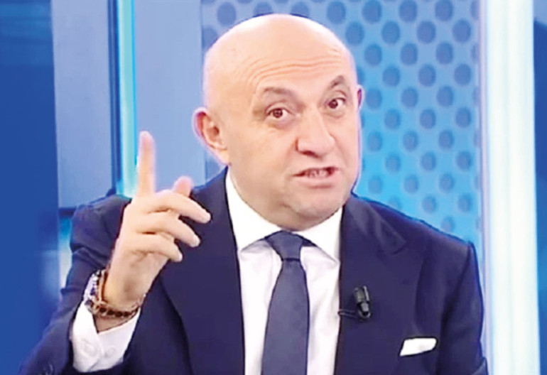 Murat Ongun’un aşırı aptal fitnesi