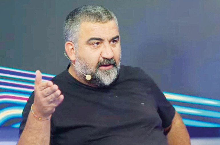 Murat Ongun’un aşırı aptal fitnesi