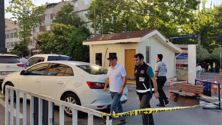 Beylikdüzü Belediyesine operasyon Çok sayıda gözaltı