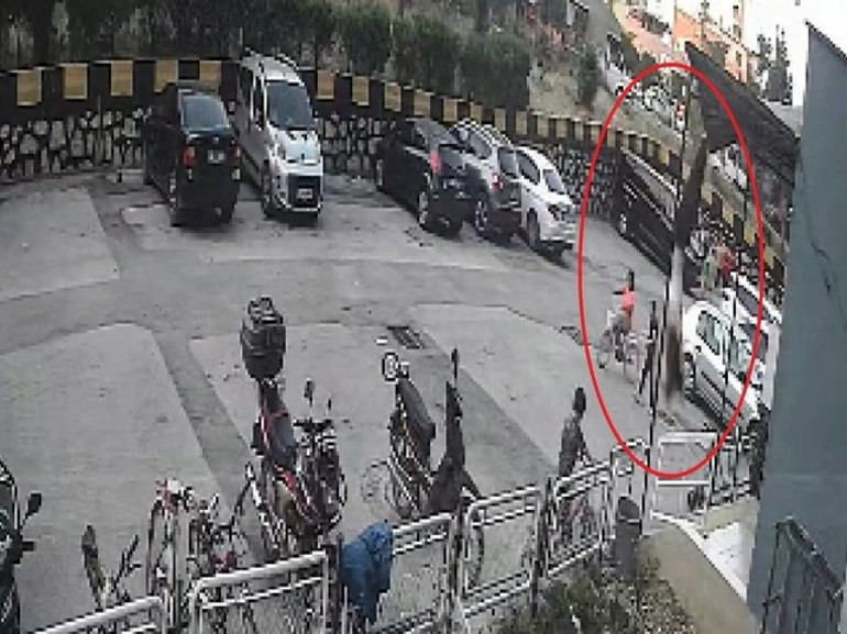 Olayın yaşandığı yerde pasta kestiler... Babamın iyiliği sayesinde hayatta kaldım