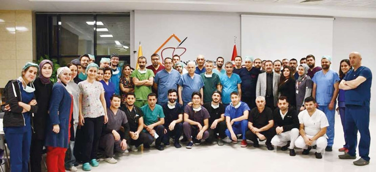 İnönü Üniversitesi tarihe geçti... Dünyanın ilk sekizli organ nakli