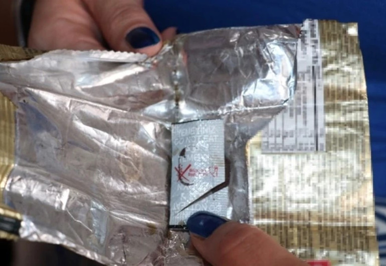 Paketlerin içindeki gizli tehlike Kekten çıkan madde az daha can alıyordu... İşte riskler ve denetimlerdeki büyük boşluk