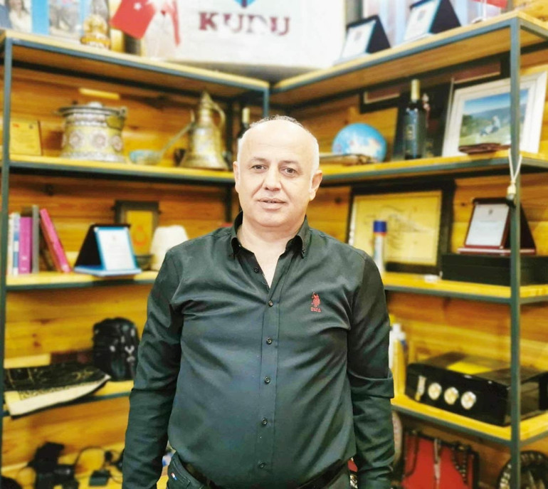 ‘Durun biz kardeşiz’ diyene tekme tokat