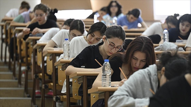 YKS sınavı kaygısının psikolojik ve sindirim sistemine etkilerine karşı uzmanlardan uyarılar