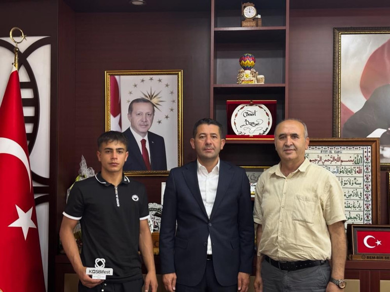Liseli genç Türkiye birincisi oldu Yeni hedefini açıkladı