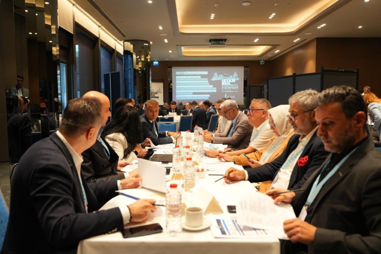AK Parti İstanbul İl Başkanlığı Ekonomi Çalıştayı düzenledi
