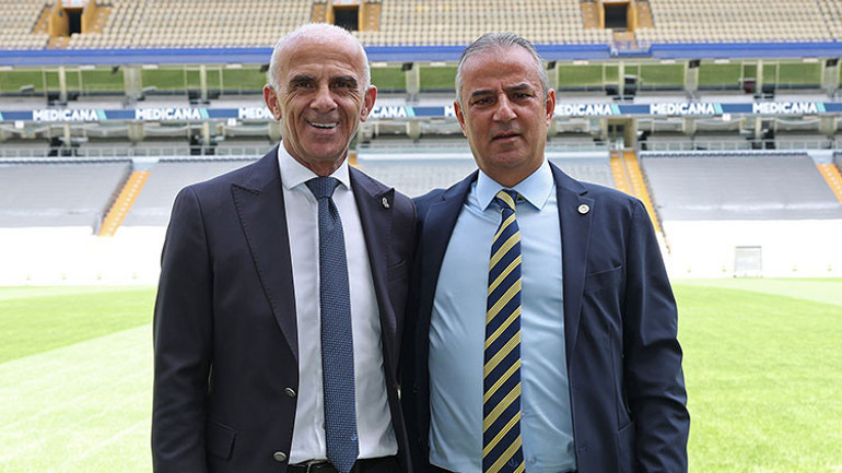 İsmail Kartalın 4. Fenerbahçe serüveni resmen başladı Unutulmaz 99 puanlı sezonun mimarı, Galatasarayı solladı