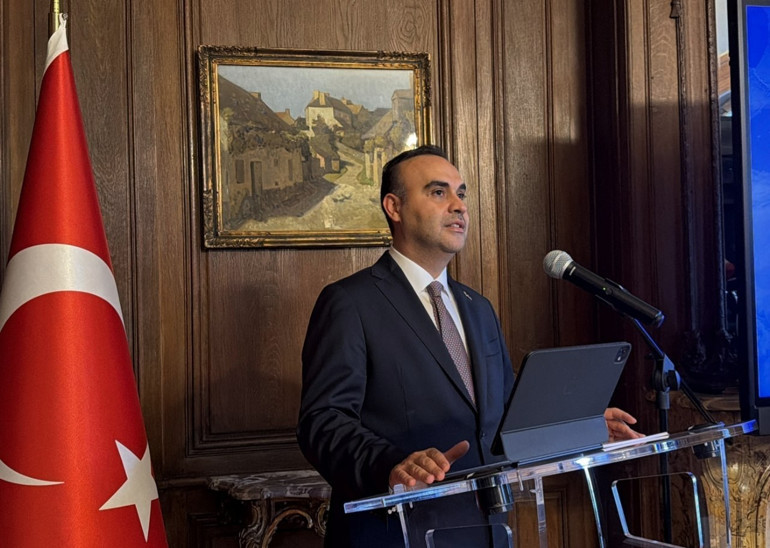 Bakan Kacır açıkladı Fransız menşeli doğrudan yabancı yatırımlar 8,8 milyar dolara ulaştı