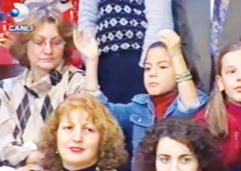 9 yaşında Çarkıfelekte