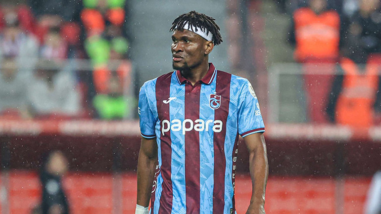 Premier Lig ekibinden Trabzonsporun yıldızına dev teklif Yönetimin kararı belli oldu