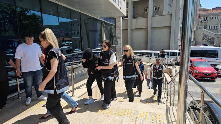 Rüşvetle kürtaj skandalı Doktor 10 bin ile 100 bin lira arasında değişen miktarlarda para istemiş