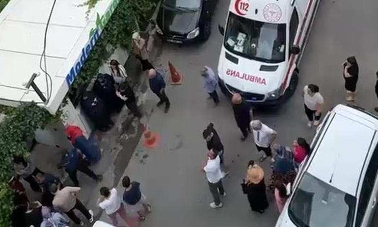 İstanbul’da dehşete düşüren görüntü Boşanan çiftin cesedi sitenin bahçesinde bulundu