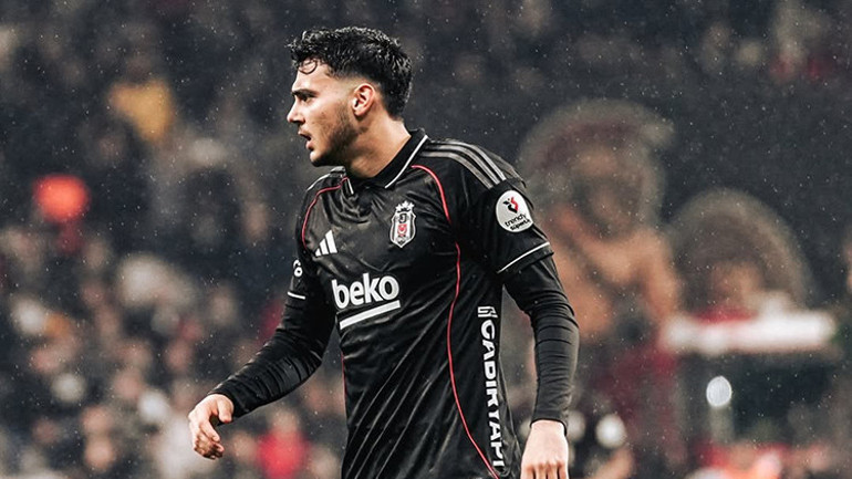 Beşiktaş’ta 3 isme transfer kancası