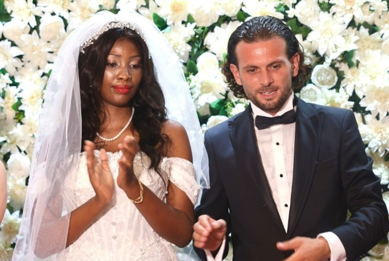 Binlerce kilometrelik aşk nikah masasında taçlandı