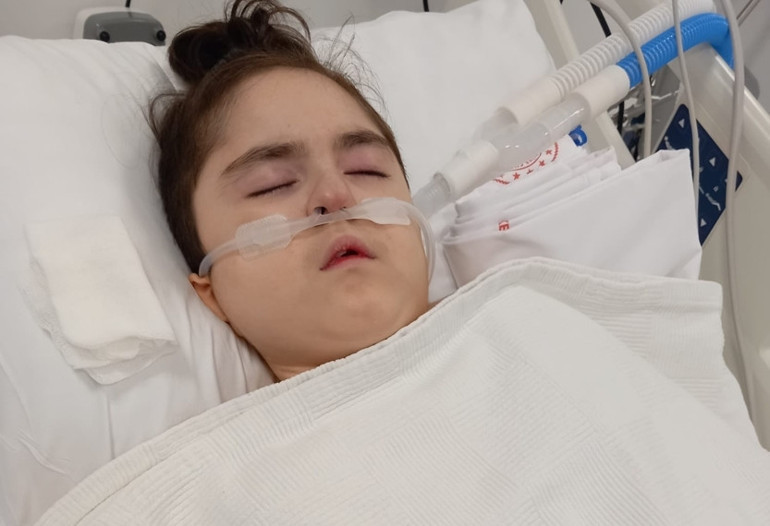 Ankarada iğne sonrası engelli kalan Merve Senanın davasında doktora 4 yıl hapis talebi
