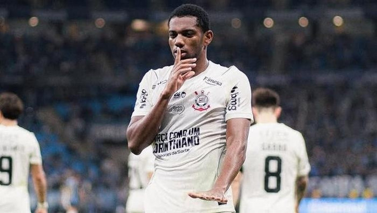 Fenerbahçe, transfer için ilk teması kurdu Yeni Alex