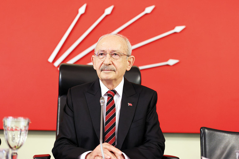 Arınmak değil de yüzleşmek mi lazım
