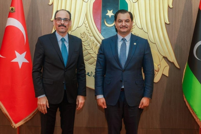 Hafter ile Libyada bir araya geldi