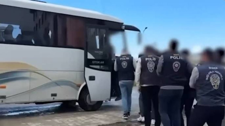 Yasa dışı bahis şebekesi çökertildi: 193 şüpheli yakalandı, 78i tutuklandı