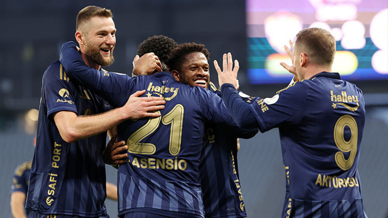 Fenerbahçe’de ayrılık Sözlü anlaşmaya vardı