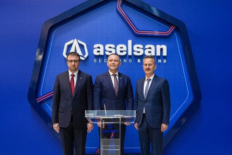 Cumhurbaşkanı Erdoğan, Polonya Cumhurbaşkanı Nawrockiyi resmi törenle karşıladı