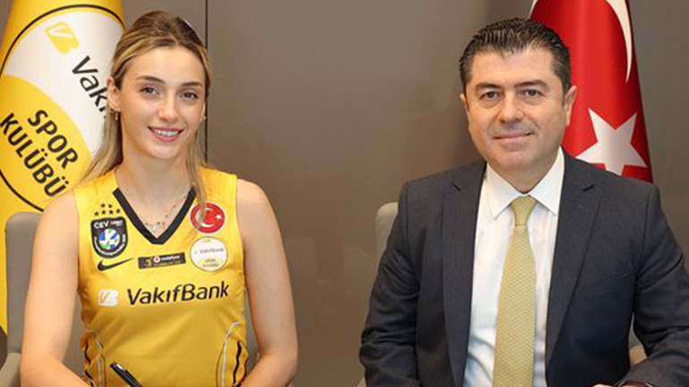 Vakıfbank Spor Kulübü, Eylül Akarçeşme Yatgını kadrosuna kattı