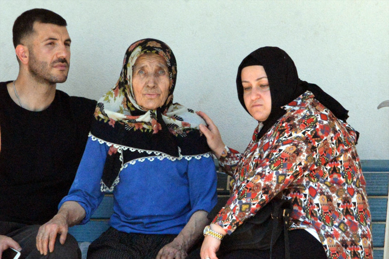 Kahramanmaraşta yangın faciası: 3 engelli kardeş hayatını kaybetti