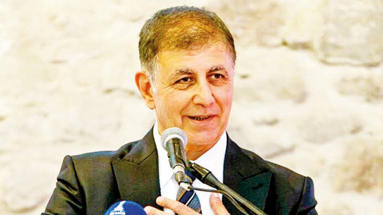 İzmirliler ilk seçimde ne yapacak merak ediyorum
