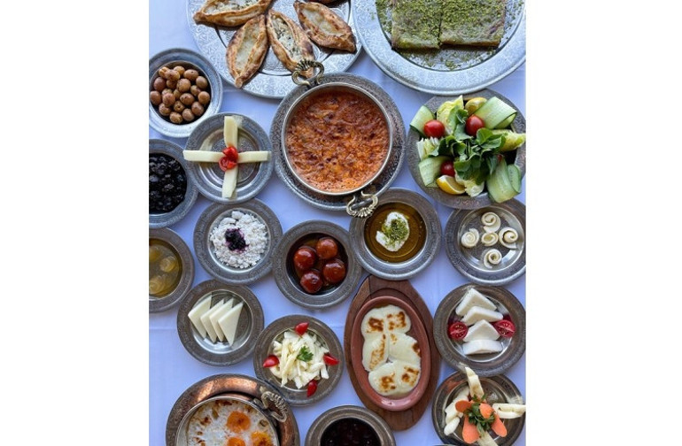 Sayfiye’de kahvaltı saati