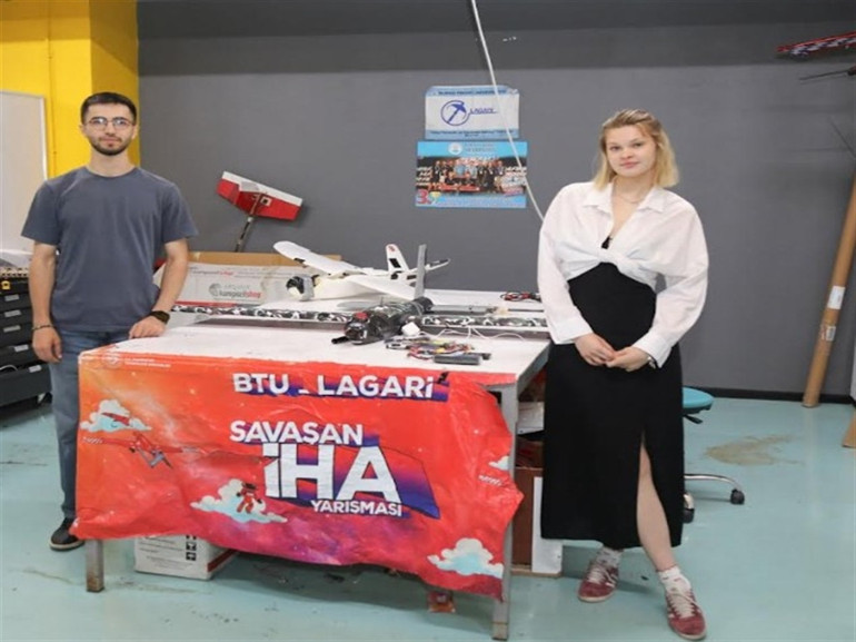 İHA eğitimi İçin Türkiyeyi seçen Ekaterina dünya üçüncülüğü elde etti